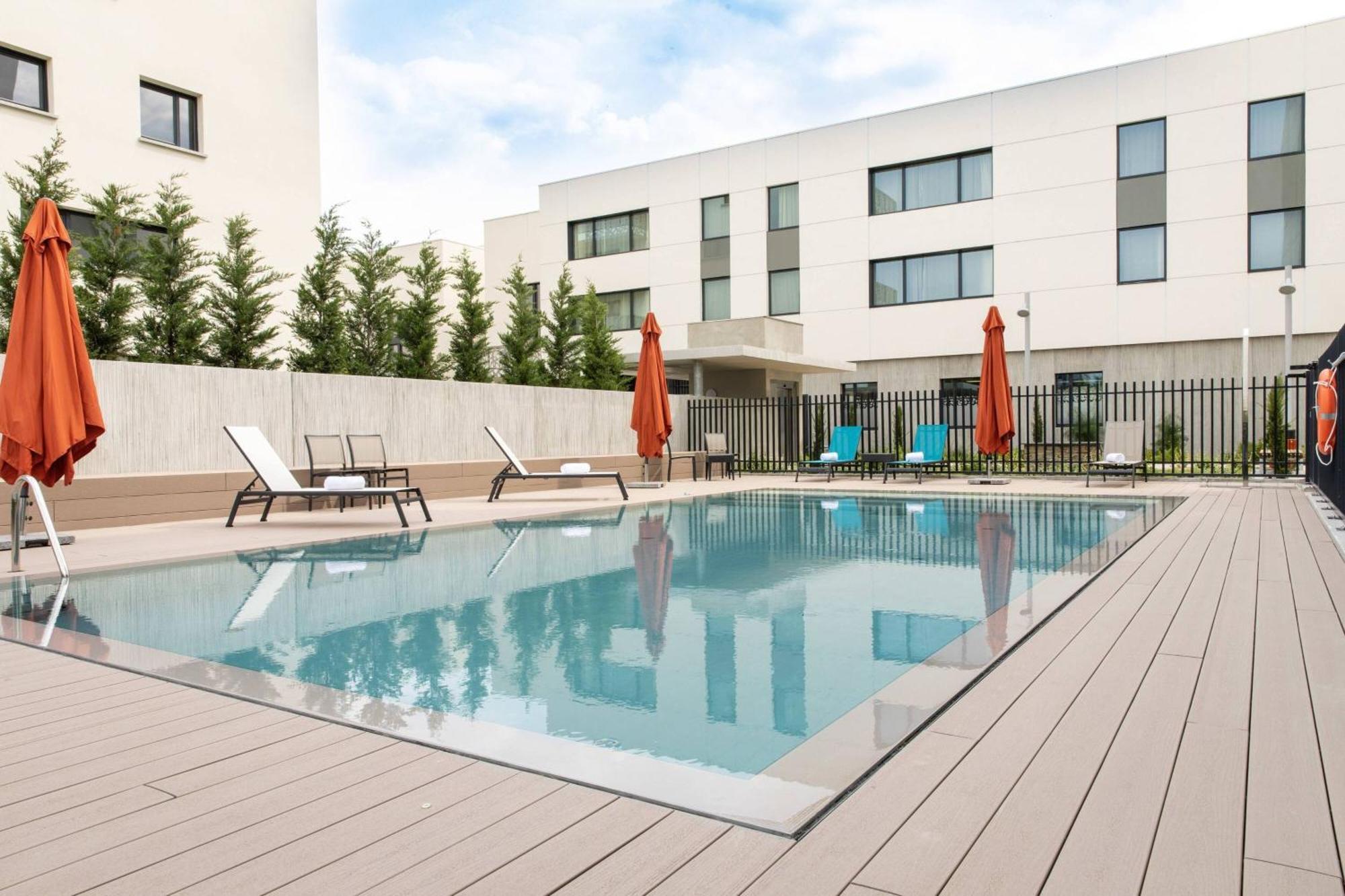 Residence Inn By Marriott Toulouse-Бланяк Екстериор снимка